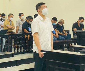 Đề nghị tuyên phạt cựu đại tá Phùng Anh Lê mức án 9- 10 năm tù