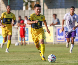 Quang Hải đối đầu em trai thủ môn Hugo Lloris
