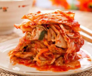 3 lợi ích bất ngờ của kim chi trong thực đơn ngày bão