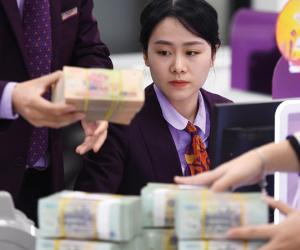 Ngân hàng phá sản, tiền gửi tiết kiệm của khách hàng sẽ ra sao?