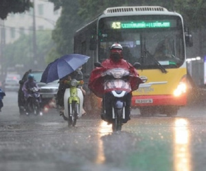 Ngày 15/8: Hà Nội ngày nắng, chiều tối có mưa rào và dông vài nơi