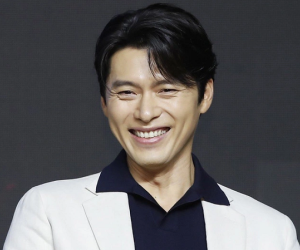 Hyun Bin lộ vẻ già nua, mặt đầy vết chân chim trong buổi ra mắt phim hành động mới