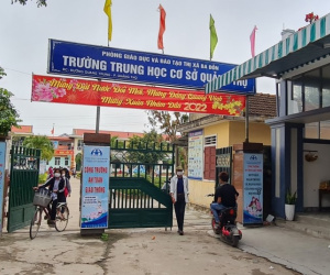 Kế toán đánh nhân viên ngay trong phòng làm việc, Hiệu trưởng bị kỷ luật