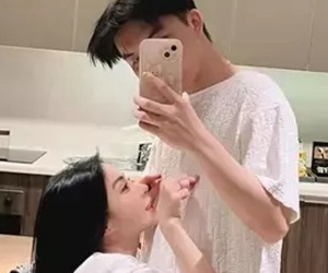 'Ting ting' quá bèo, hot girl Mì Gõ đòi ngắt 'trái nho' bạn trai
