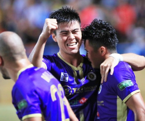 Lịch thi đấu bóng đá hôm nay 20/8: Ngoại hạng Anh và V-League tranh tài