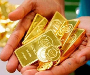 3 tháng tiêu thụ 14 tấn: Vì sao người Việt thích mua vàng?