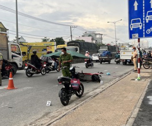 Cán nam HLV thể hình tử vong, xe đầu kéo chạy cả cây số mới biết
