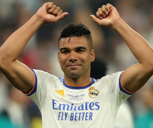 MU trao số áo huyền thoại cho Casemiro, chỉ chờ ngày ra mắt