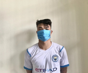 Nam thanh niên dùng dao tự chém vào đầu mình, mong hàn gắn tình cảm với bạn gái