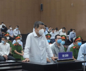 Cựu chủ tịch tỉnh Bình Dương xin cơ hội về với gia đình