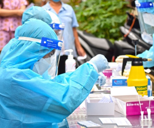 Ngày 24/8, số ca mắc Covid-19 trên cả nước cao nhất trong hơn 3,5 tháng qua, 2 F0 tử vong