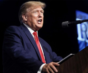 Bộ Tư pháp Mỹ phải công bố tài liệu quan trọng về vụ lục soát nhà ông Trump