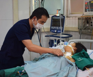 Hà Nội tăng ca sốt xuất huyết nặng, nhiều trường hợp tiên lượng xấu