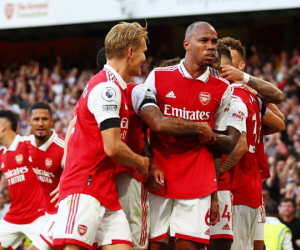 Gabriel lập công chuộc tội, Arsenal toàn thắng cả 4 vòng đầu