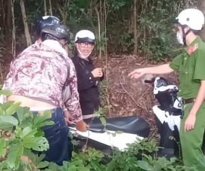 Cảnh sát mật phục chặn đua xe, hàng chục thanh thiếu niên tháo chạy vào rừng