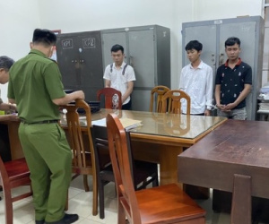 Hàng chục thanh thiếu niên hẹn nhau hỗn chiến, 1 người bị chém trọng thương