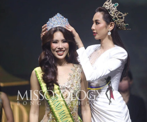 Fan la ó khi Miss Grand Malaysia lộ diện với màn trao vương miện lóng ngóng, ông Nawat có ổn không?