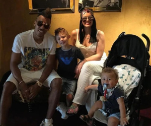 Aubameyang bị 4 tên cướp tấn công, cướp của ngay tại nhà riêng