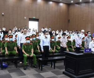 Cùng đồng phạm gây thiệt hại 761 tỉ đồng, cựu bí thư Bình Dương Trần Văn Nam lĩnh án 7 năm tù