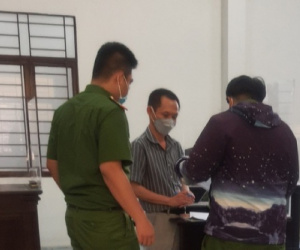 Dâm ô bé 11 tuổi, giáo viên tại trung tâm gia sư khai lời khó tin