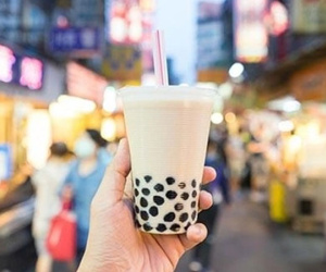 Uống trà sữa ngay sau khi ăn lẩu, cô gái suýt mất mạng