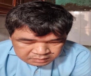 Hà Nội: Một người mù bị bắt quả tang bán ma tuý tại nhà