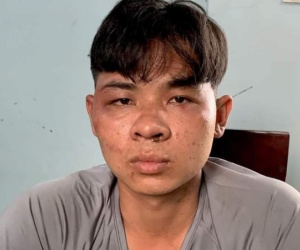 Bị đánh hội đồng, nam thanh niên đâm chết người rồi bỏ chạy
