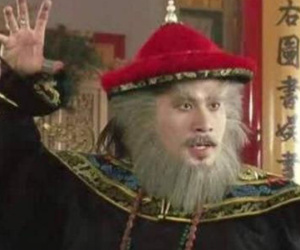 Ngao Bái qua đời, Khang Hi đối xử với vợ con ông ra sao?
