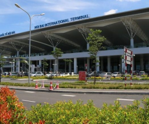 Nhân viên an ninh hàng không Nội Bài bị lái xe taxi hành hung