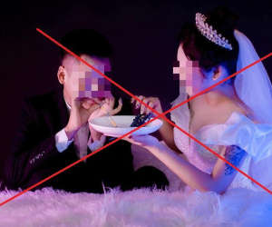 Phẫn nộ với ảnh cưới 'phong cách độc lạ' của một cặp đôi: 'Rồi sau này có mặt mũi khoe với con mình không?'