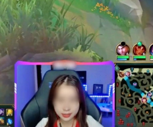 Xử phạt kịch khung nữ streamer có phát ngôn xúc phạm lãnh đạo cấp cao