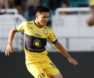 HLV Pau FC nói gì khi lần đầu không sử dụng Quang Hải ở Ligue 2?