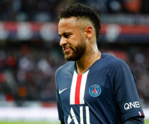 Neymar tức tối văng tục trước sự tham lam của đàn em Mbappe