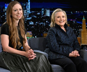 Bà Hillary Clinton tiết lộ từng bỏ quên con gái trong Điện Kremlin