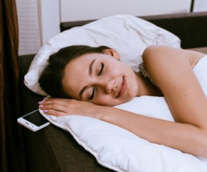 10 vị trí tuyệt đối nghiêm cấm không nên đặt điện thoại: Vừa nhanh hỏng lại gây vô sinh, ung thư