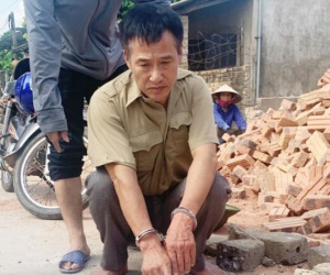 Thu giữ đủ loại ma túy, súng trong nhà ‘ông trùm’ ở Bắc Giang