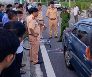 Vụ bé 5 tuổi bị nữ học viên tập lái xe tông tử vong: Khởi tố cả thầy lẫn trò