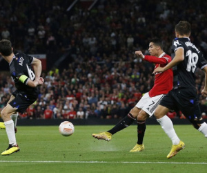 Lisandro Martinez mắc sai lầm, MU thua trận mở màn Europa League