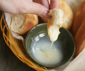 7 tác hại bất ngờ khi ăn bánh mì vào bữa sáng thường xuyên, ngay cả bác sĩ tiêu hóa Nhật Bản cũng khuyên hạn chế