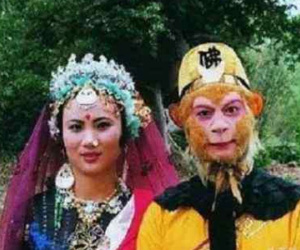 Người vợ kín tiếng của 'Tôn Ngộ Không' và hôn lễ 'kỳ lạ' khiến nam diễn viên thấy mắc nợ