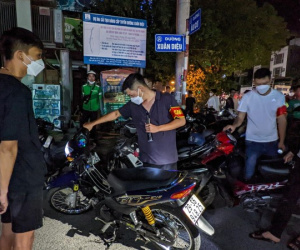 Cảnh sát 141 hóa trang 'săn quái xế' đêm Trung thu