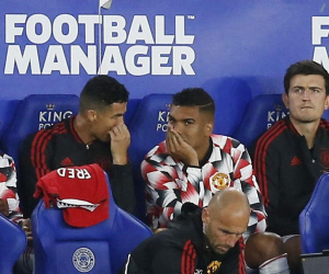 Các cầu thủ MU ‘bỏ phiếu’ cho Ronaldo ngồi dự bị