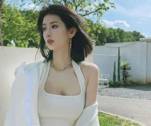 Hot girl bốc phốt thêm nghệ sĩ mua dâm hậu Lý Dịch Phong