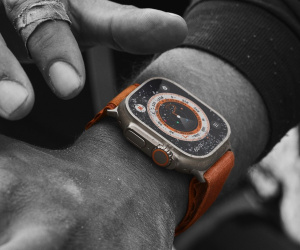 Lộ dung lượng pin 'cực khủng' của Apple Watch Ultra