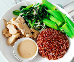 Đừng tưởng cứ ăn gạo lứt là tốt, ăn theo cách này 'cực độc', phá nát gan thận, có ngày hối không kịp