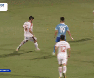 Hoàng Đức lập siêu phẩm đẳng cấp thế giới, gợi nhớ huyền thoại Dennis Bergkamp, rồi sân sớm vì chấn thương