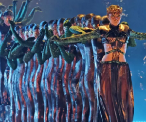 Màn múa rắn gây sốt America's Got Talent