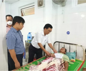 Vụ sập tường nhà xưởng khiến 5 người chết: Nạn nhân kể lại giây phút kinh hoàng