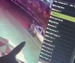 Vụ đâm chết người trên phố: Tài xế taxi chặn đầu xe máy chở đôi nam nữ có trách nhiệm gì?