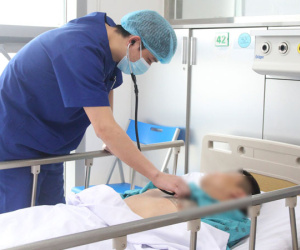 33 tuổi đột quỵ, tê liệt nửa người nguyên nhân do thói quen đàn ông Việt thường mắc